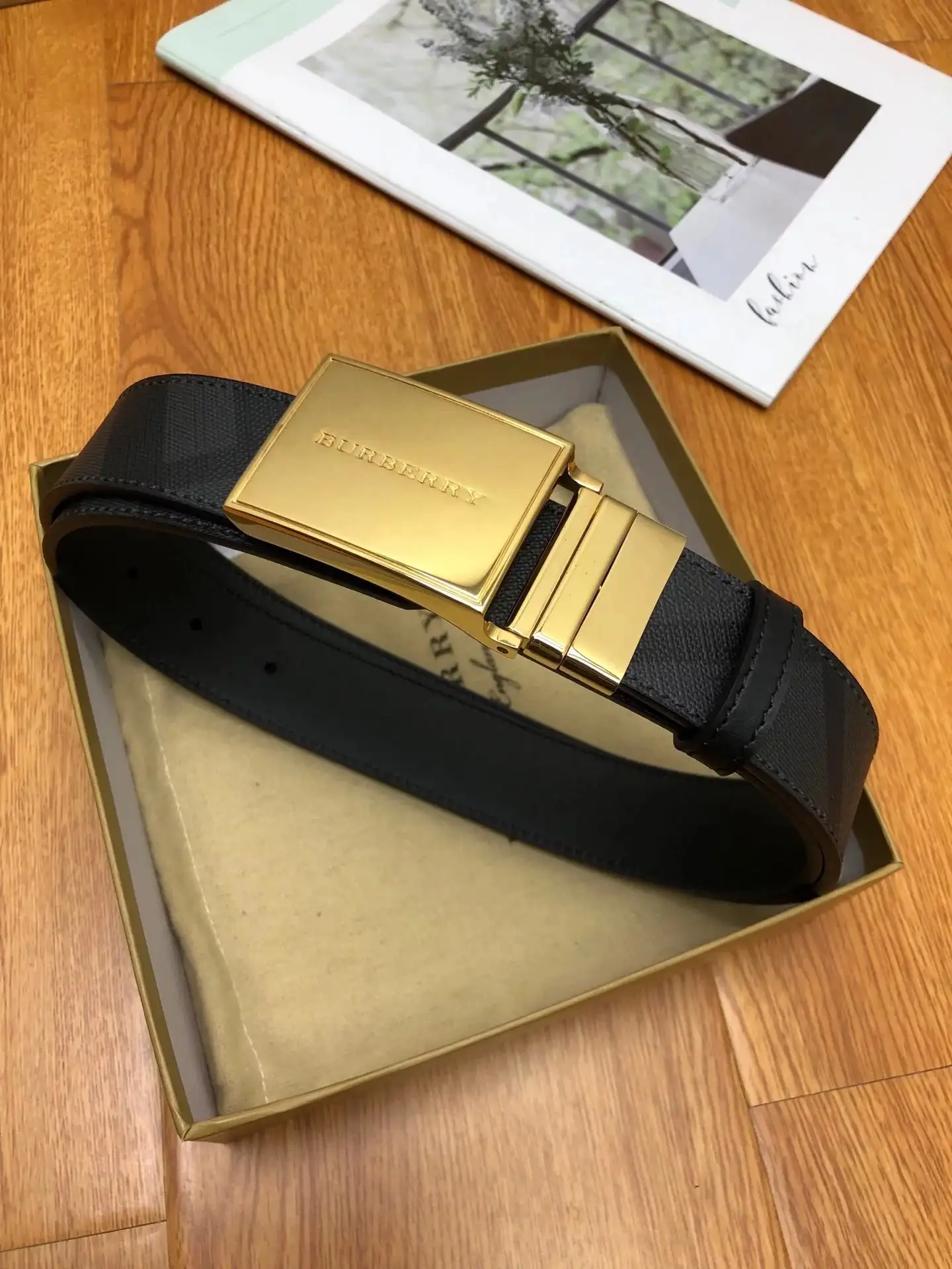 Burberry Leather Belt — photo 7 of 15