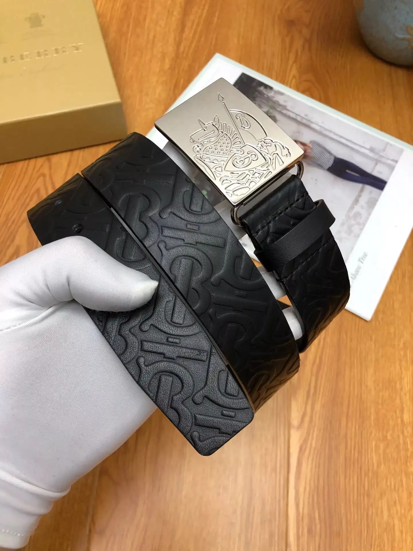 Burberry Leather Belt — photo 9 of 15