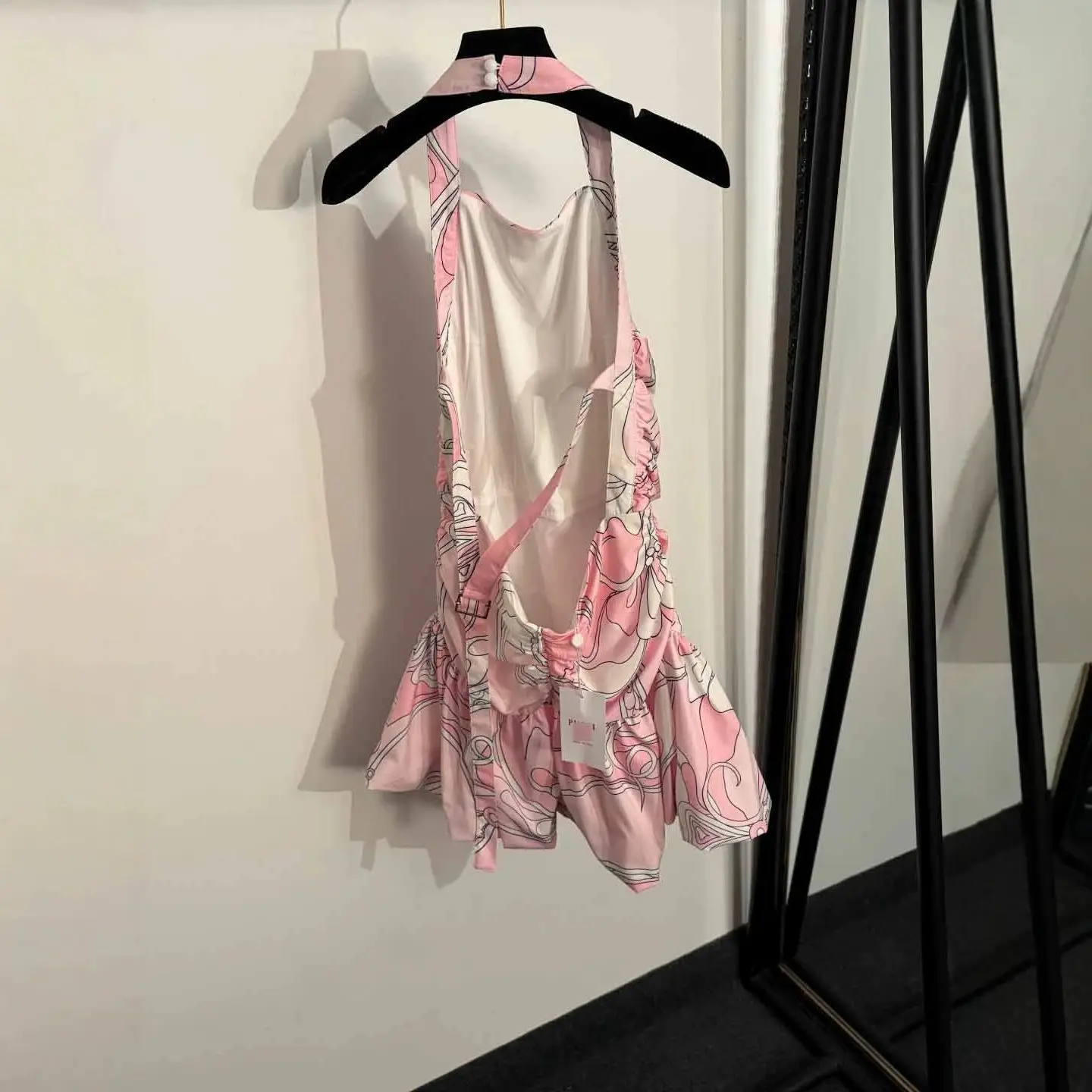 Design Dress — photo 4 of 5
