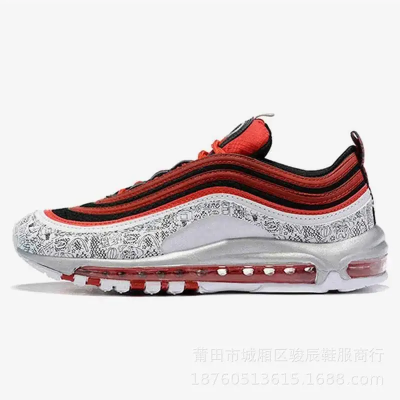 Nike Running Shoes — photo 3 of 5