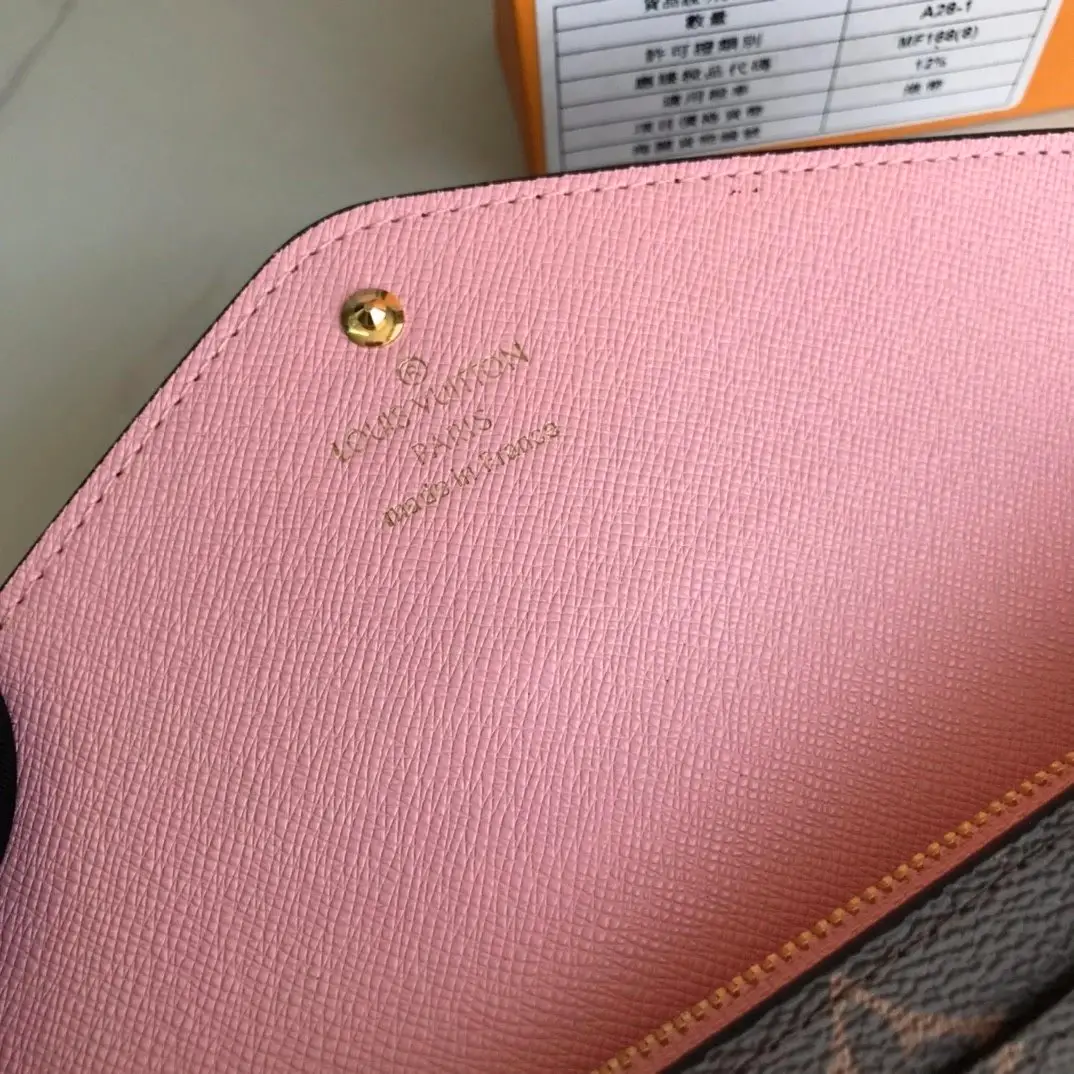 Louis Vuitton Long Wallet — photo 8 of 13