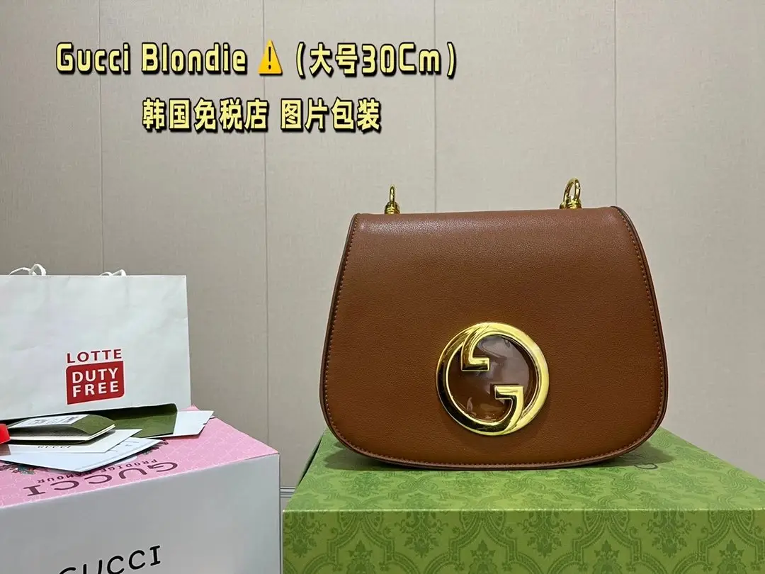 Gucci Handbags — photo 3 of 15