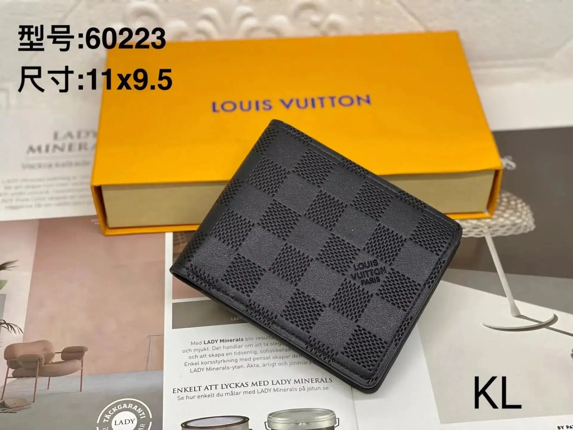 Louis Vuitton Short Wallet — photo 7 of 8