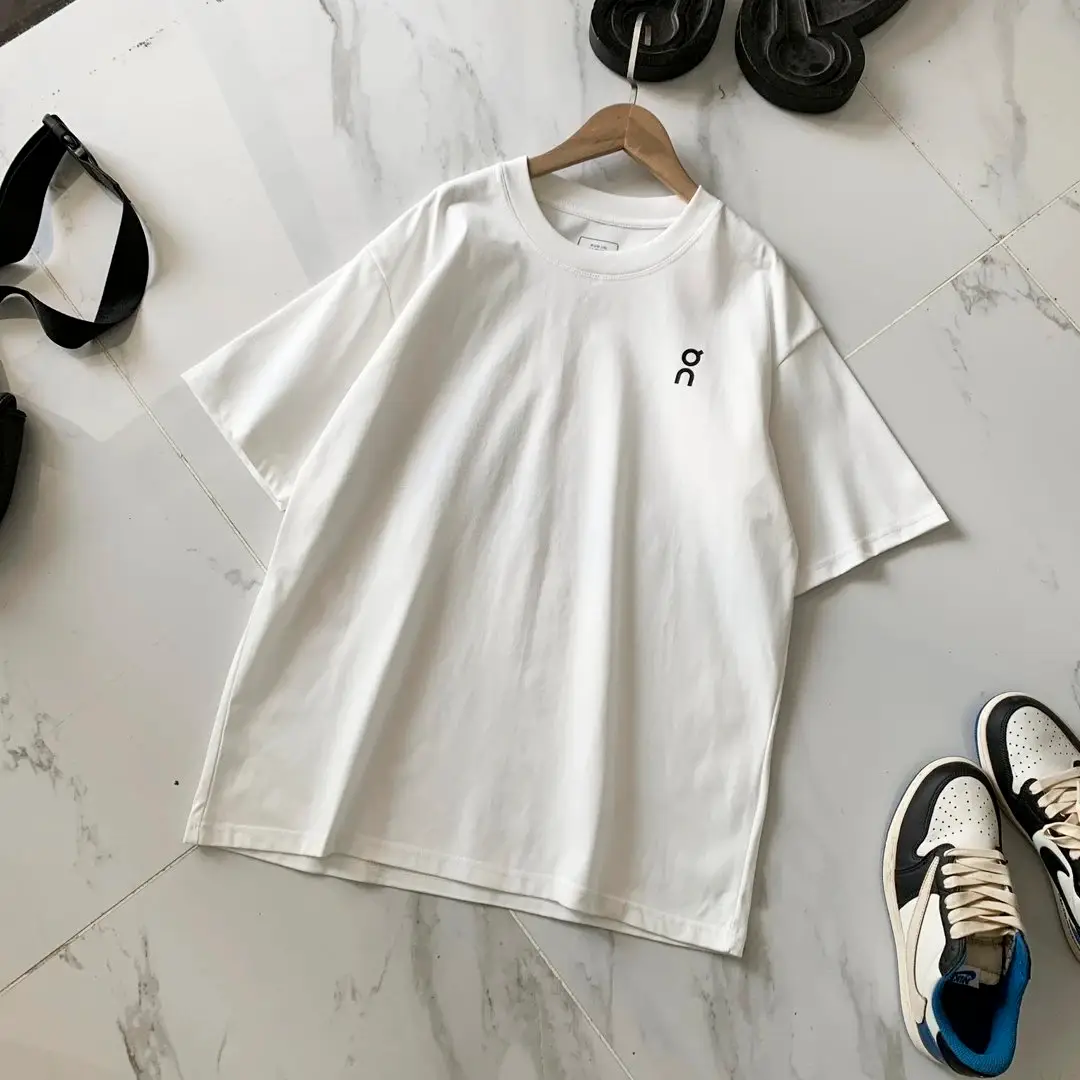 On T Shirt — photo 6 of 14