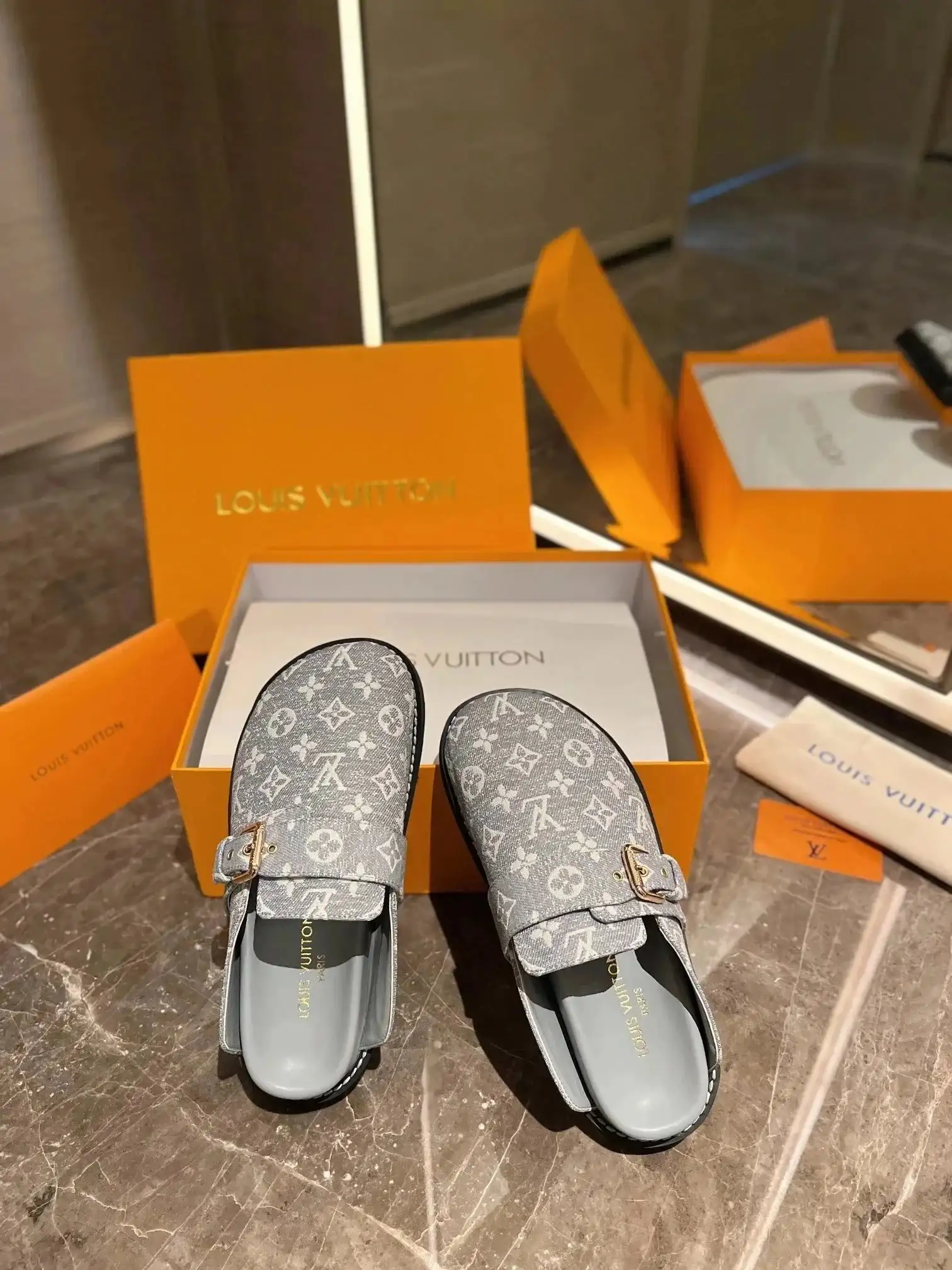 Louis Vuitton Loafers — photo 8 of 14